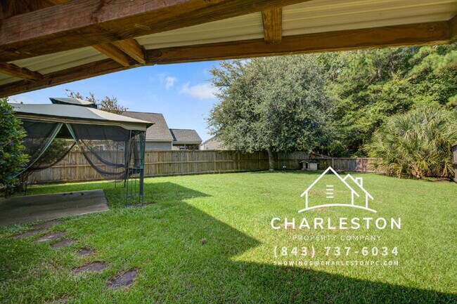 Building Photo - 222 Maypop Dr