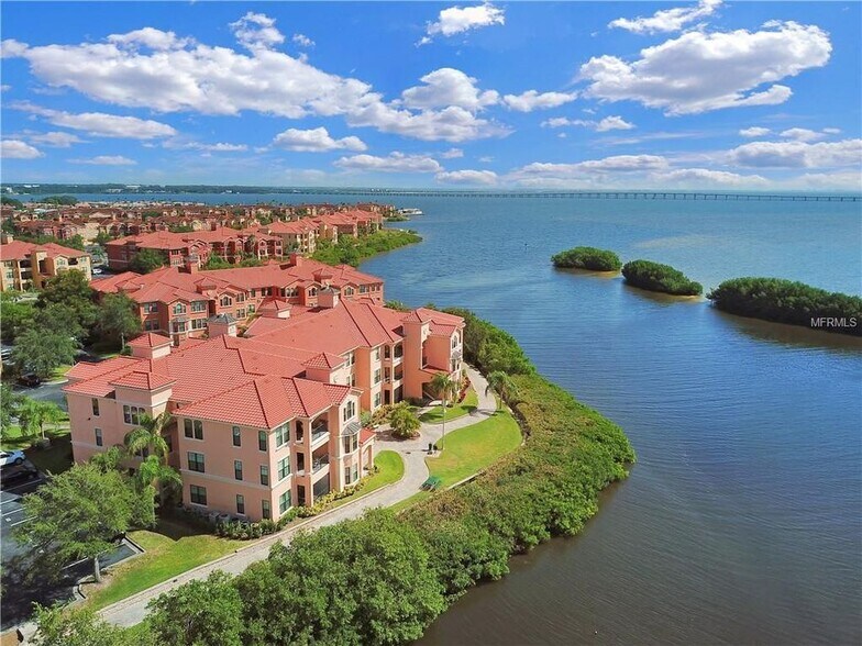 Building Photo - 2755 Via Capri #1235