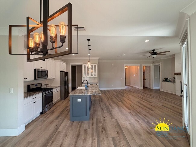 Building Photo - Elegant 4-Bedroom Home in Elliot Point with multiple neighborhood parks!