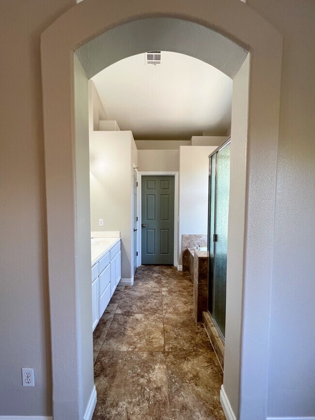 Building Photo - 1243 Peaceful Desert Ct