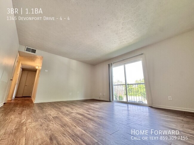 Primary Photo - 1345 Devonport Dr
