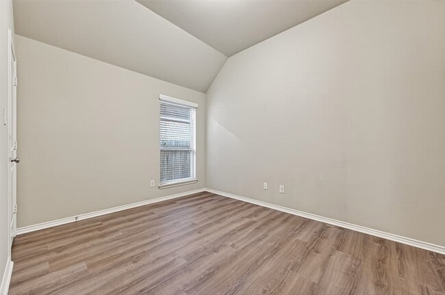 Building Photo - 11515 Elizabeth Brook Dr