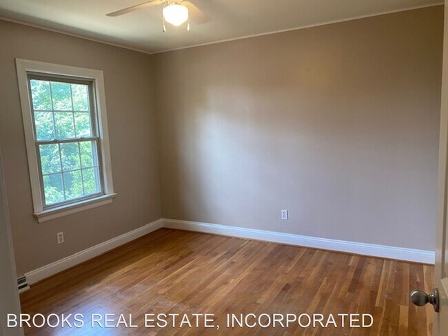 Building Photo - 2 br, 1.5 bath House - 421 Scotland Street #7
