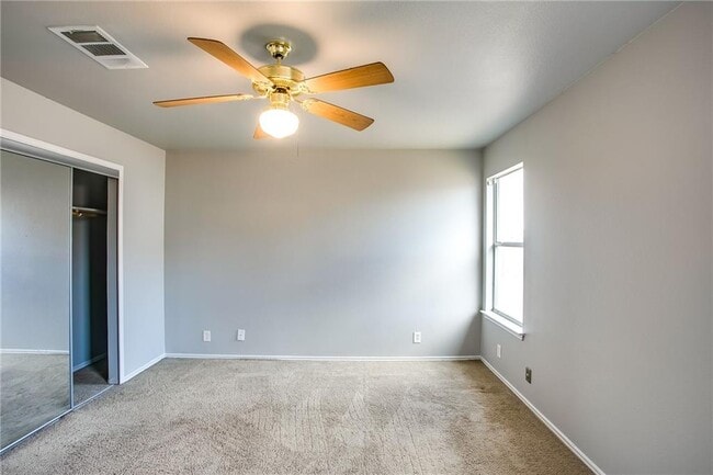 Building Photo - 412 Ballentine Ct