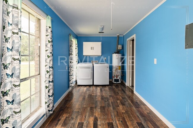 Building Photo - Spacious Brick Home in West Mobile!