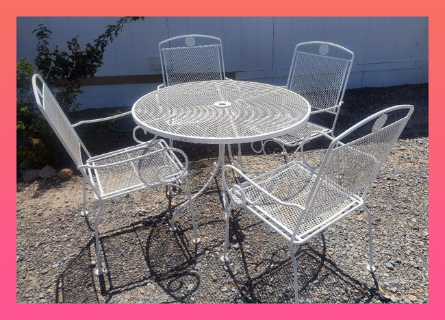 Outdoor Furniture - 4360 Savoy Blvd