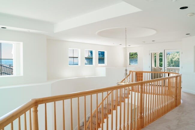 Building Photo - 26148 Legends Ct