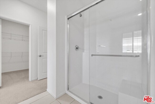 Building Photo - 4102 S Limecrest Paseo