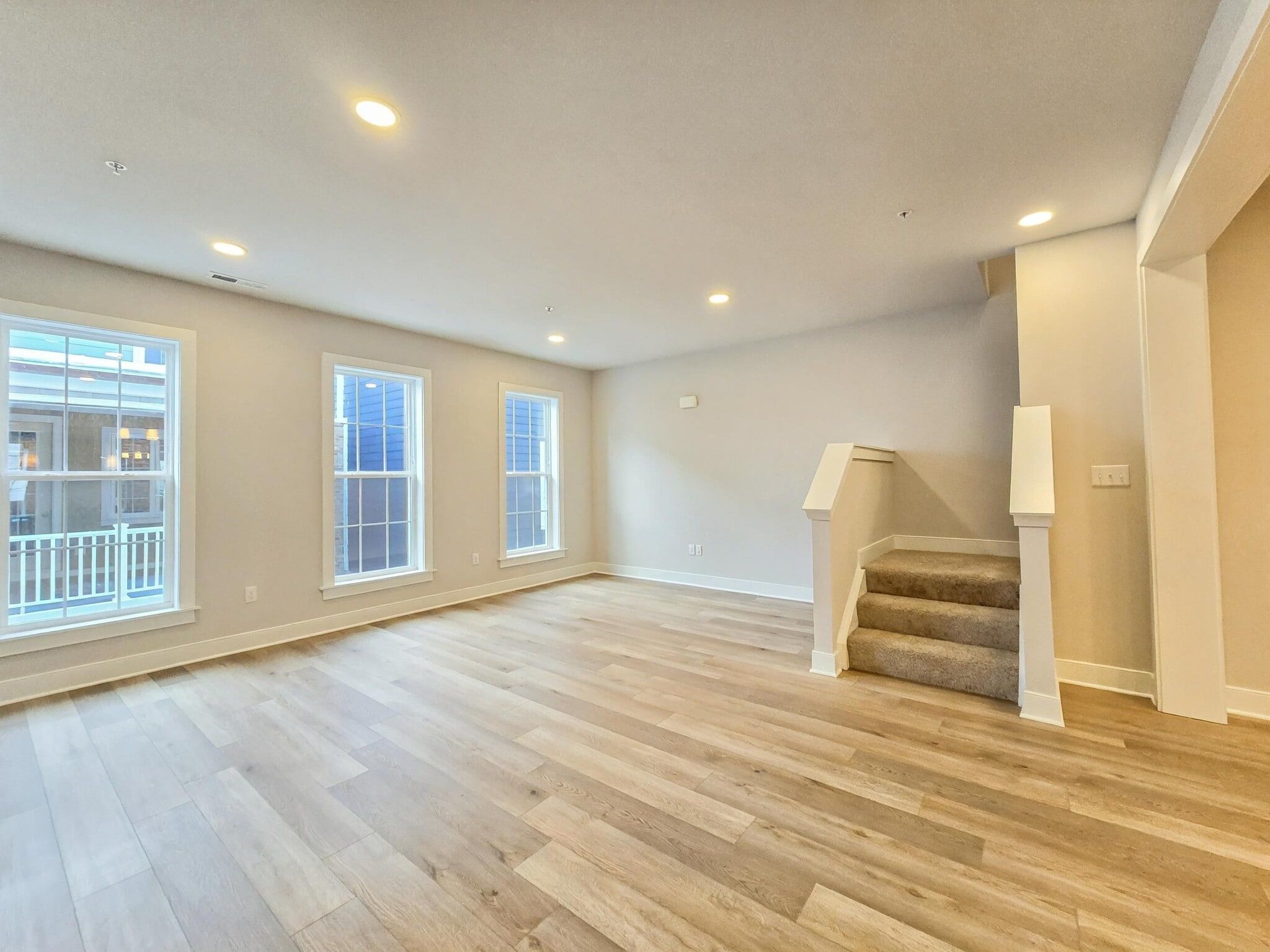 Building Photo - 305 Frederick Way