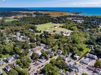 Building Photo - 18 Graves Ave