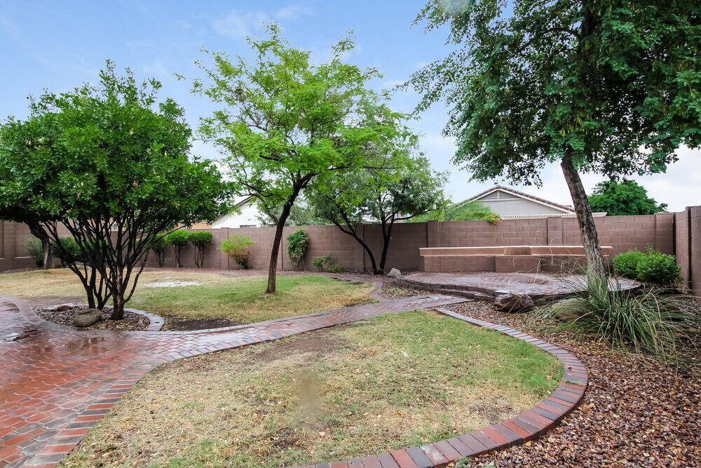 Building Photo - 42941 N Challenger Trail