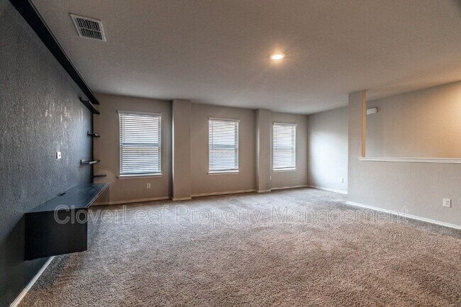 Building Photo - 5043 Segovia Way