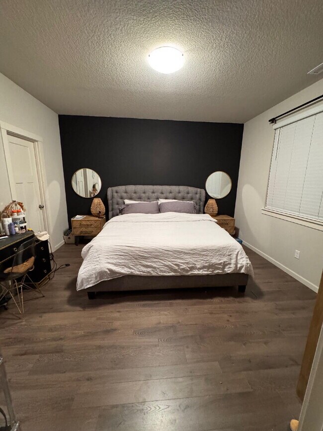 Building Photo - Beautiful Cornelius Home on Corner Lot