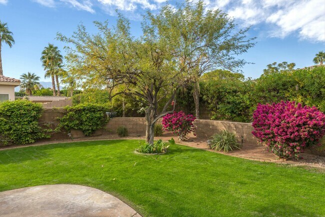 Building Photo - 79862 Amora Dr
