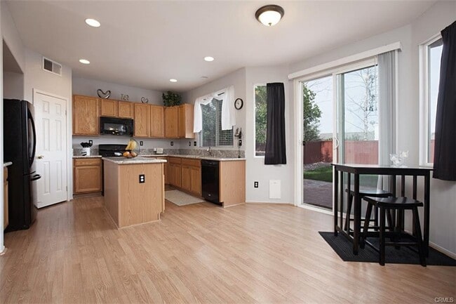 Building Photo - 30156 Destiny Dr