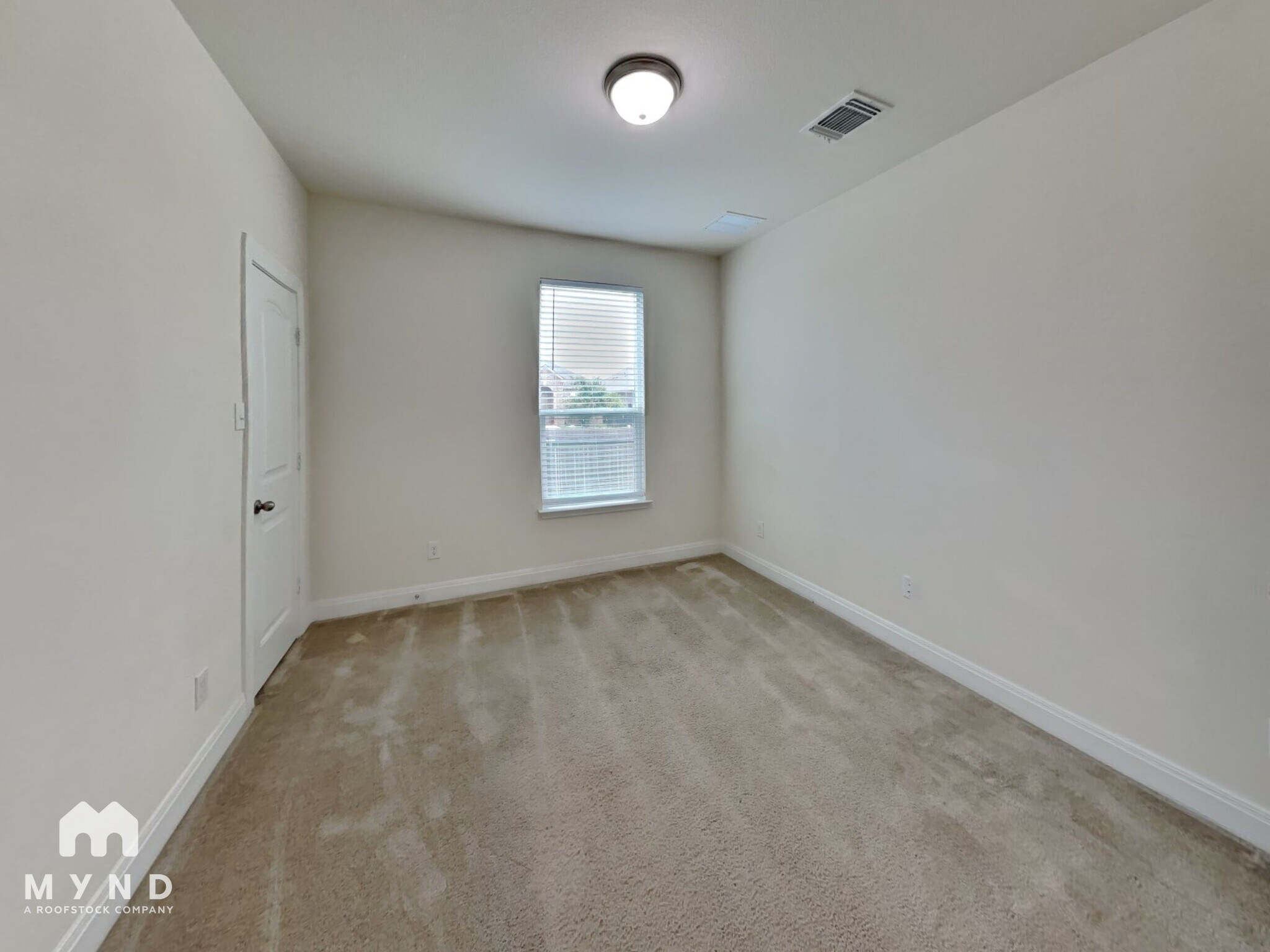 Building Photo - 13725 James Buchanan St