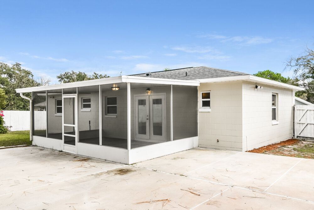 Building Photo - 206 Loch Low Dr