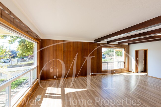 Building Photo - 3 Bedroom Single-Family Home in East Walla Walla