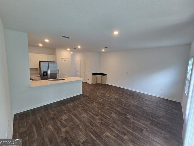 Building Photo - 118 Deep Bay Cir