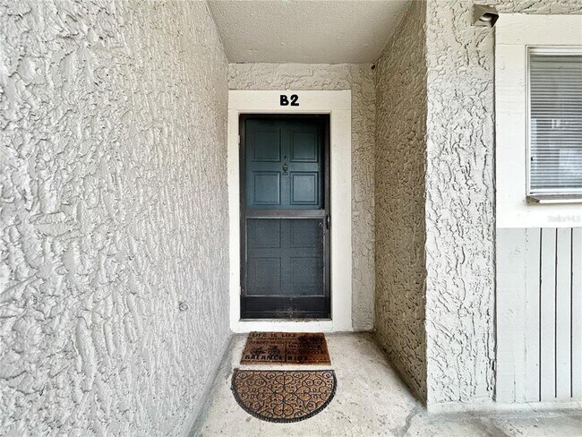 Building Photo - 6336 Newtown Cir