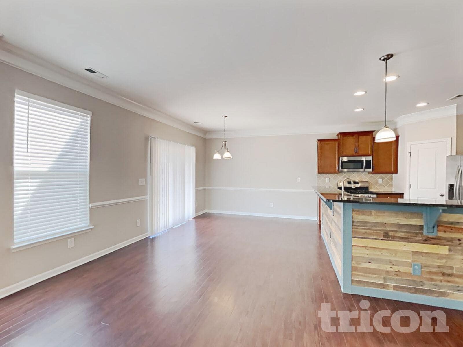 Building Photo - 2906 San Saba St