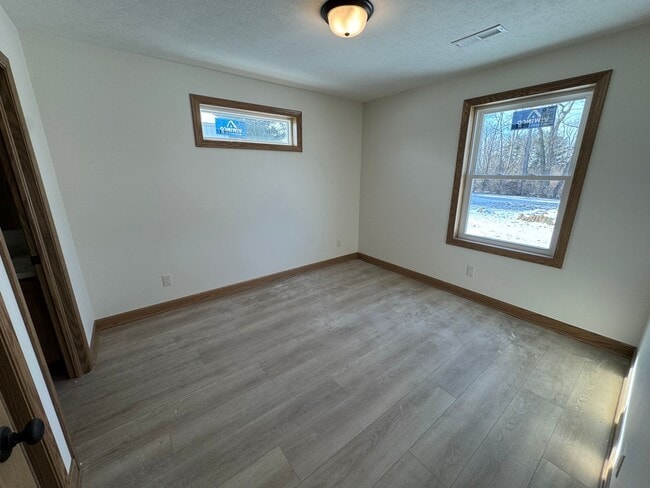 Building Photo - 2485 Shreve Rd