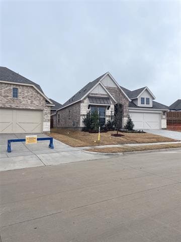 Building Photo - 513 Red Barn Dr