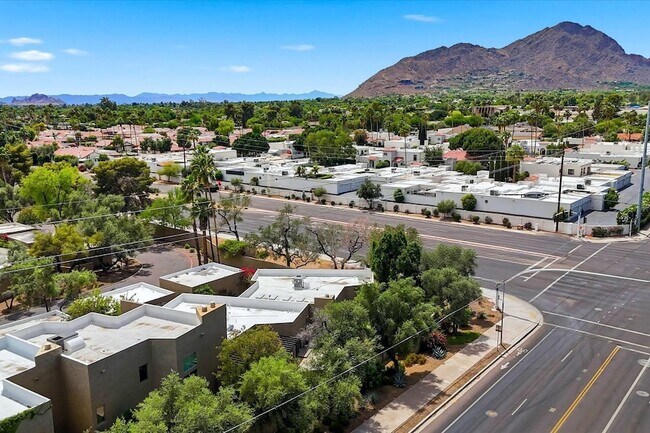 Building Photo - 7209 E McDonald Dr