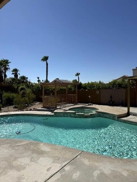 Building Photo - 65907 Avenida Dorado