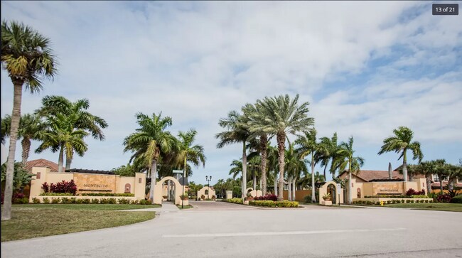 Building Photo - 719 Simeon Dr