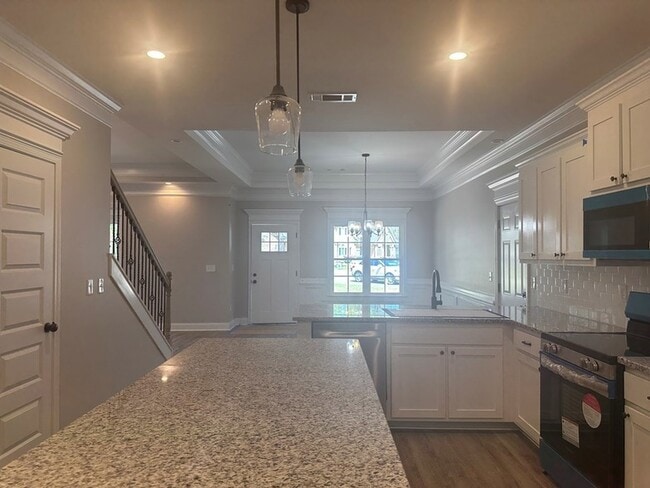 Building Photo - 116 Saxton Pl
