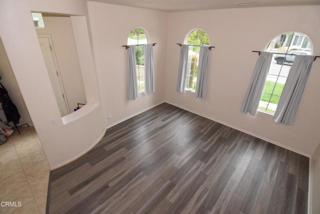Building Photo - 28469 Horseshoe Cir