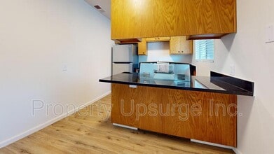 Building Photo - 71 Mono Ave