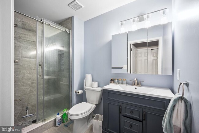 Building Photo - 603 Quail Rd