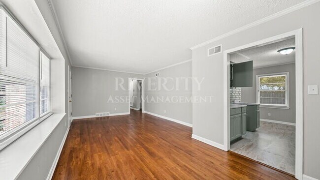 Building Photo - Stunning, Move-In Ready Home in Whitehaven...