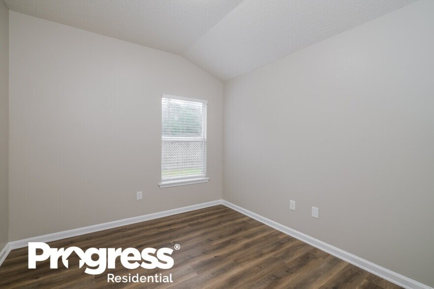 Building Photo - 86036 Sand Hickory Trail