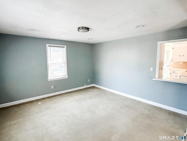 Building Photo - 439 Henry Ave Ext