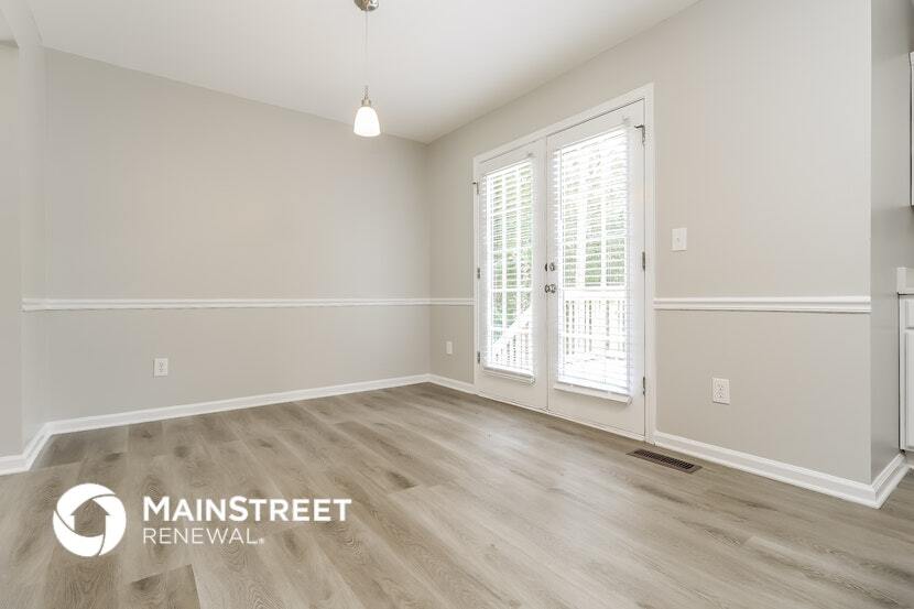 Building Photo - 104 Creekside Cir