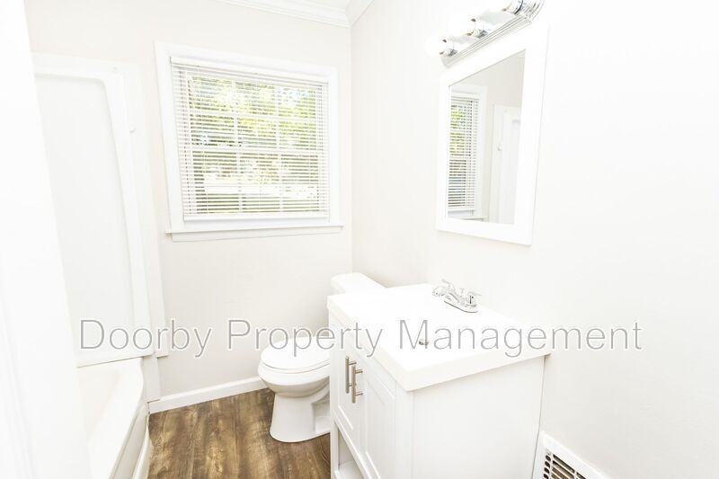 Building Photo - 5200 Fagan St