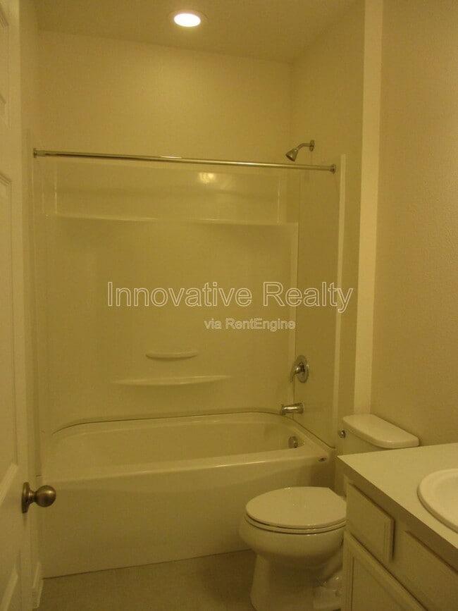 Building Photo - 6791 Tussilago Way