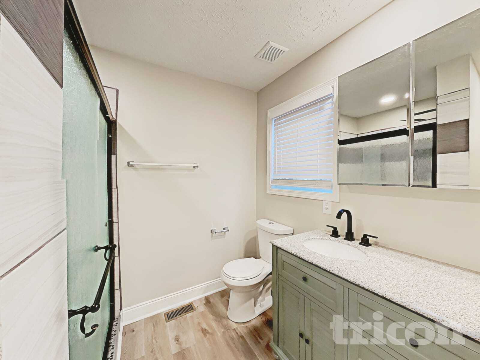 Building Photo - 280 Farmington Dr