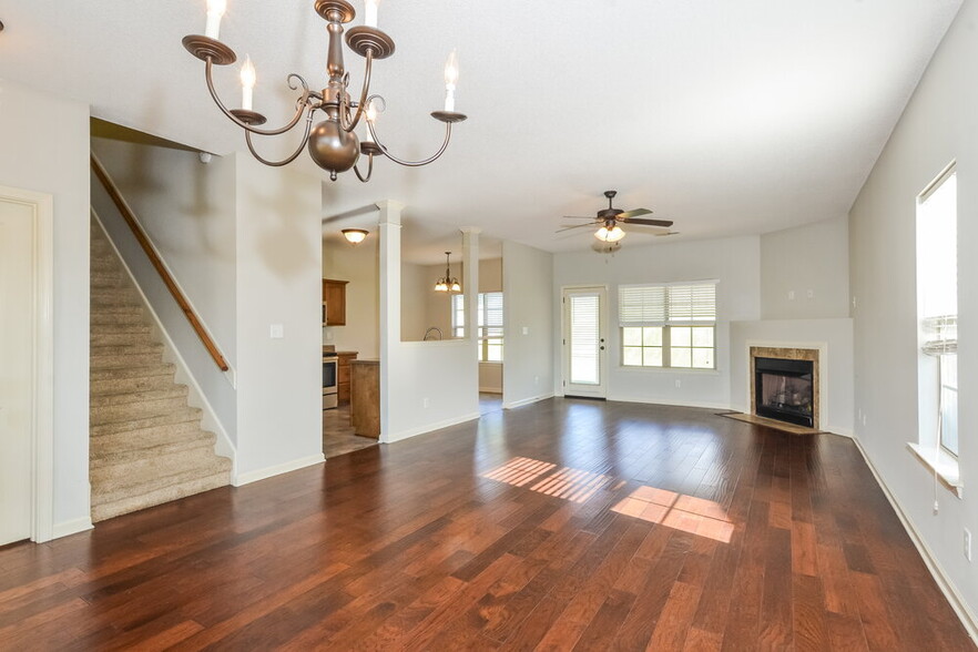 Building Photo - 4260 Markston Dr