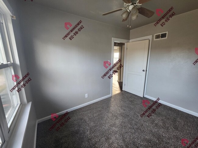 Building Photo - 2033 Covert Ave