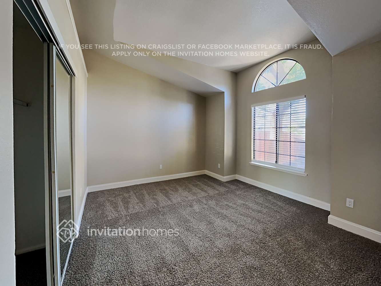 Building Photo - 3412 Saxonville Way