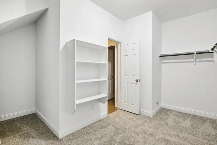 Building Photo - 19717 Shinning Isle Run