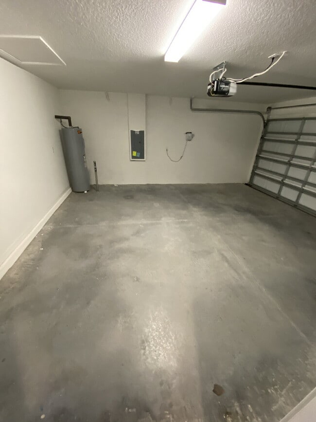 Building Photo - 31735 Barrel Wave Way