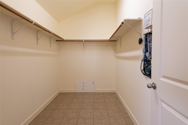 Building Photo - 4006 Tranquil Forest