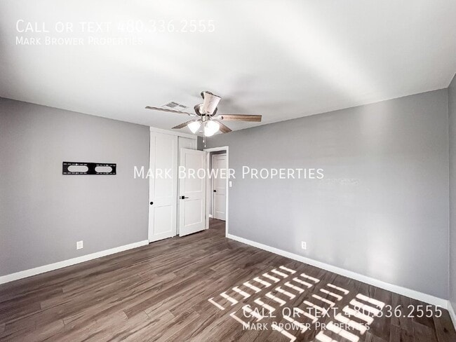 Building Photo - 2201 N 71st St