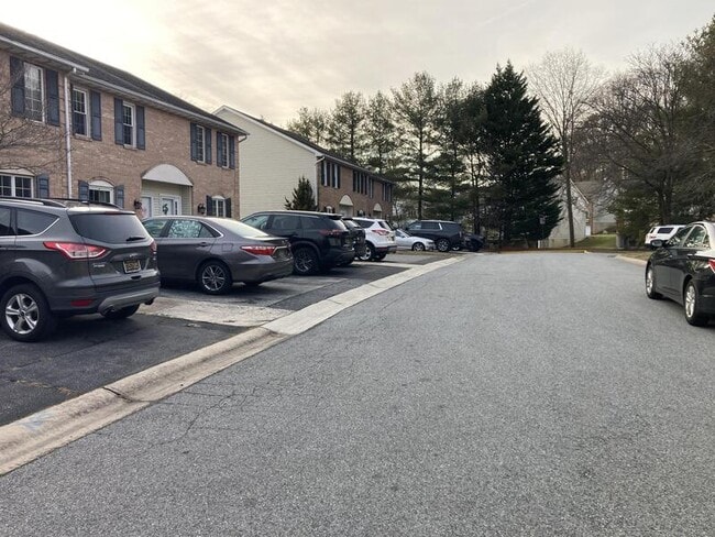 Building Photo - 4705 Weatherhill Dr