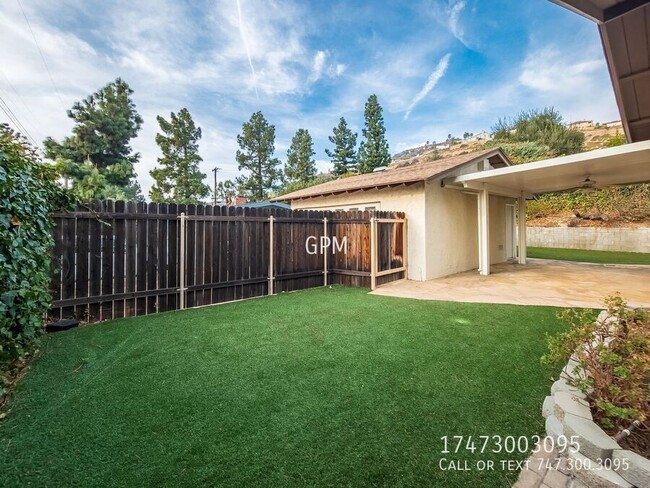 Building Photo - Dream Home in La Crescenta!